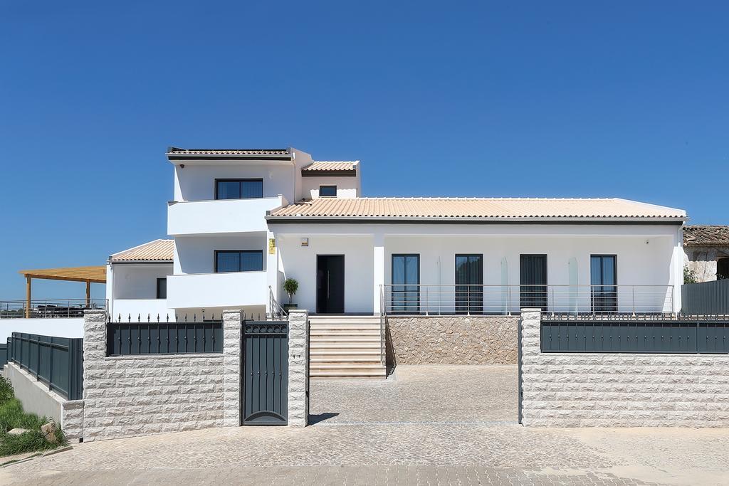 Sunfield Guest House Albufeira Extérieur photo